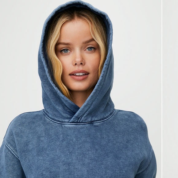 Aritzia Tops - ARITZIA PERFECT HOODIE DENIM WASH